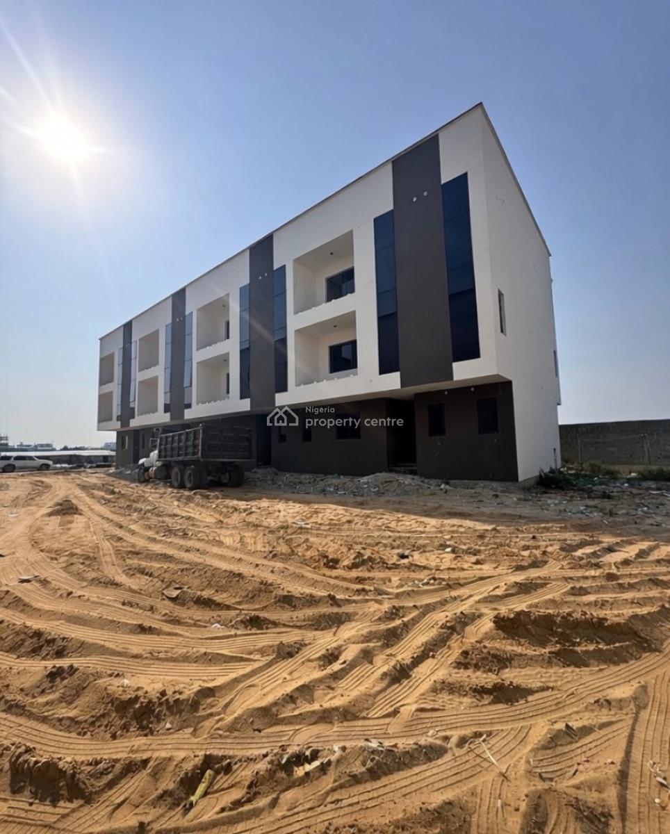 Lovely 4 Bedroom Terrace Duplex with Swimming Pool,gym and Bq, Lekki Phase 1, Lekki, Lagos, Terraced Duplex for Sale