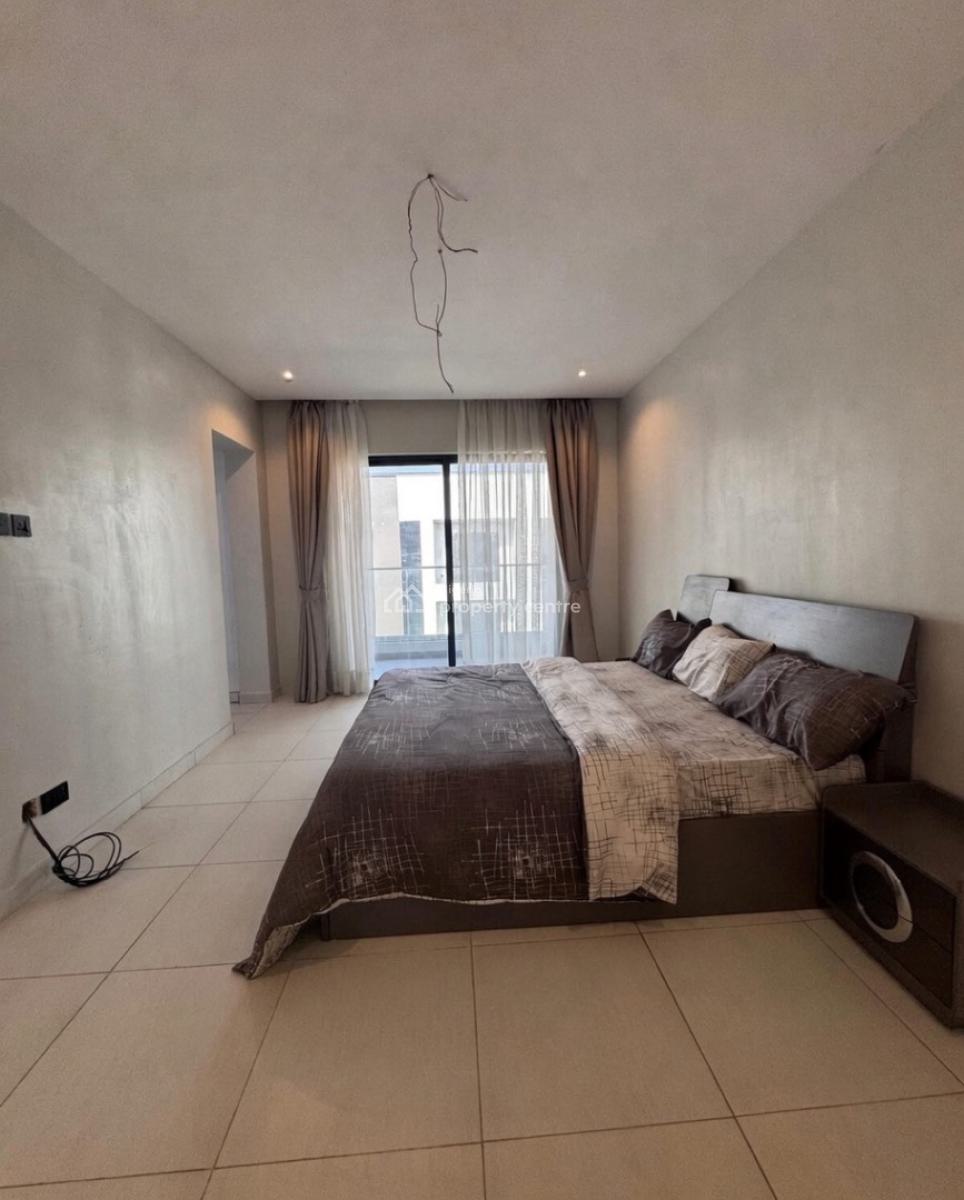 Lovely 4 Bedroom Terrace Duplex with Swimming Pool,gym and Bq, Lekki Phase 1, Lekki, Lagos, Terraced Duplex for Sale