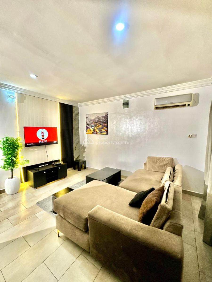 Executive One Bedroom, Ikeja Gra, Ikeja, Lagos, Mini Flat (room and Parlour) Short Let