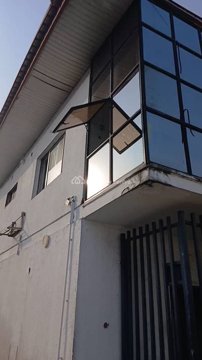 Well Maintained Building Comprises of 8rooms with 2bq, Off Eko Hotel Victoria Island, Victoria Island (vi), Lagos, Office Space for Rent