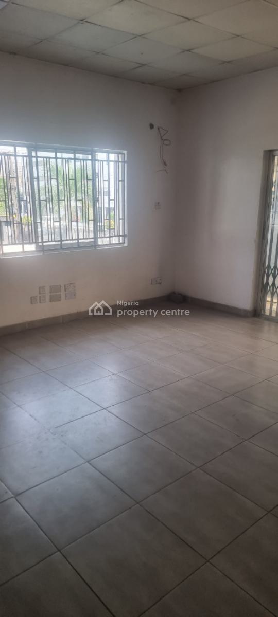 Well Maintained Building Comprises of 8 Rooms with 2bq, Off Eko Hotel, Victoria Island (vi), Lagos, Office Space for Rent