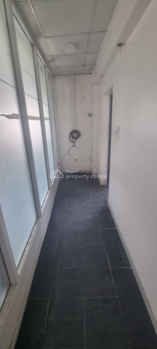 Well Maintained Building Comprises of 8 Rooms with 2bq, Off Eko Hotel, Victoria Island (vi), Lagos, Office Space for Rent