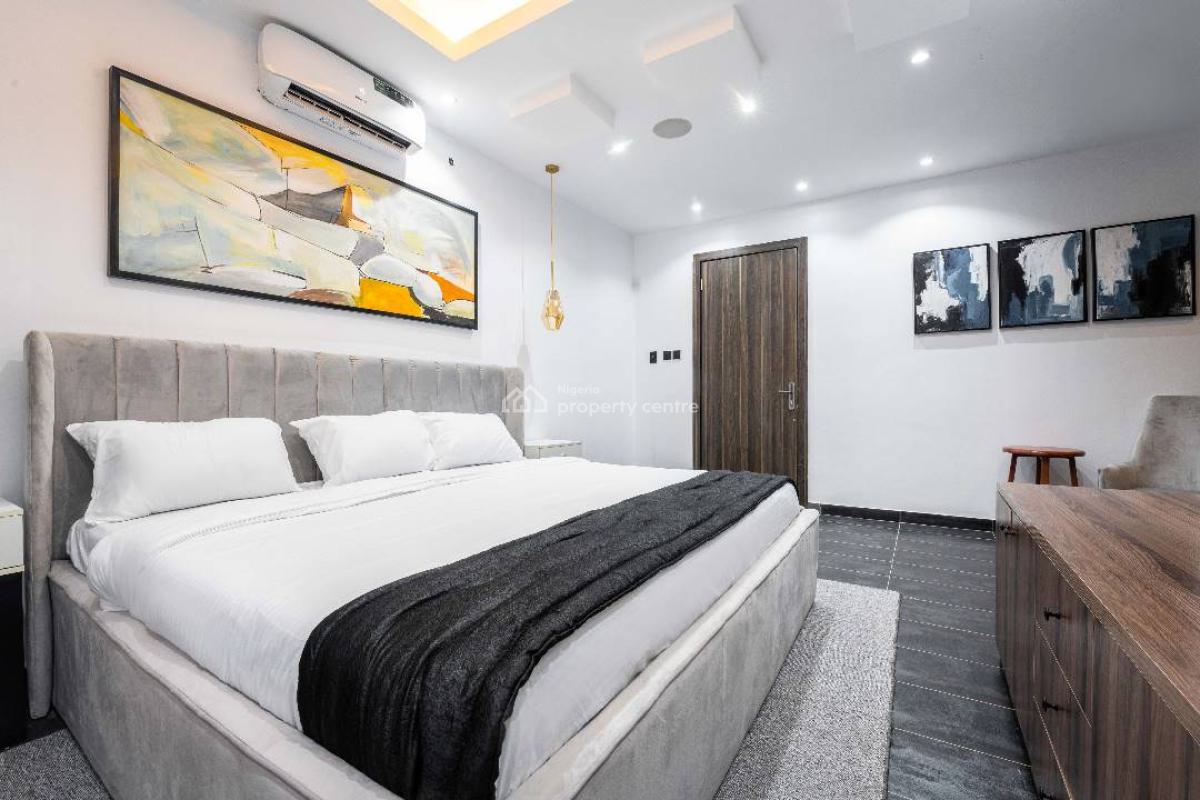 2 Bedroom Apartment, Lekki Phase 1, Lekki, Lagos, Flat / Apartment Short Let