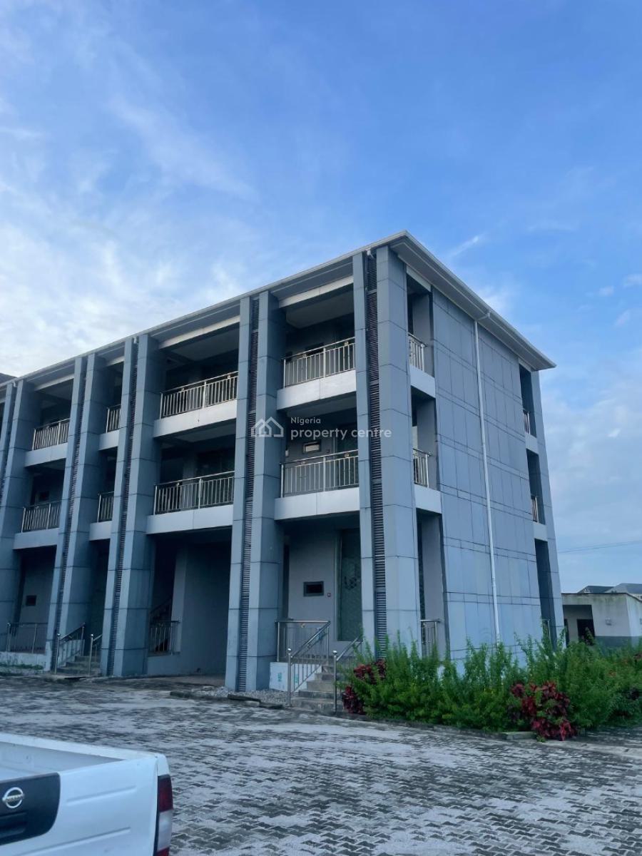 Commercial Plaza, Dawaki Opposite Efab Metropolitan Karsana, Off Kubwa Express Road, Kubwa, Abuja, Plaza / Complex / Mall for Sale