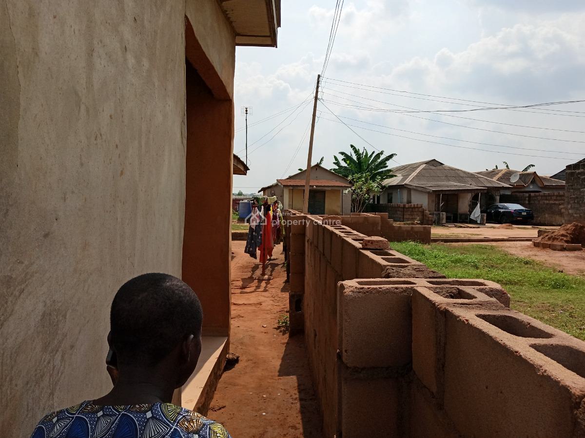 3 Bedroom Bungalow with Bq, Iyana School Off Ogijo Road, Ikorodu, Lagos, Detached Bungalow for Sale