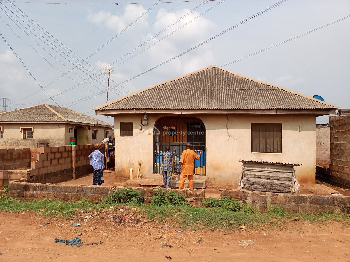 3 Bedroom Bungalow with Bq, Iyana School Off Ogijo Road, Ikorodu, Lagos, Detached Bungalow for Sale