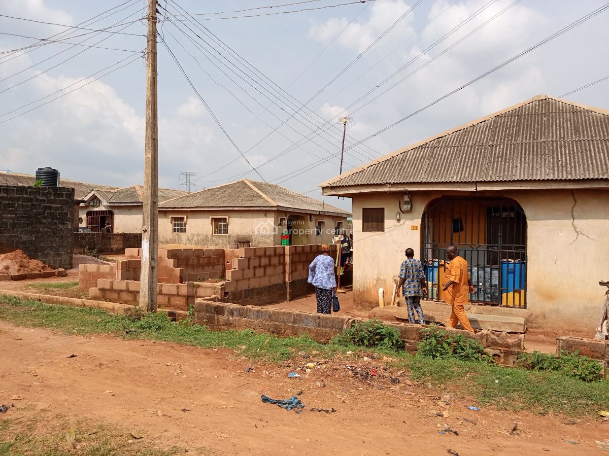 3 Bedroom Bungalow with Bq, Iyana School Off Ogijo Road, Ikorodu, Lagos, Detached Bungalow for Sale