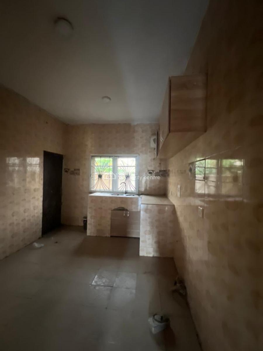 Three Bedroom Aparment, Ajah, Lagos, Flat / Apartment for Rent