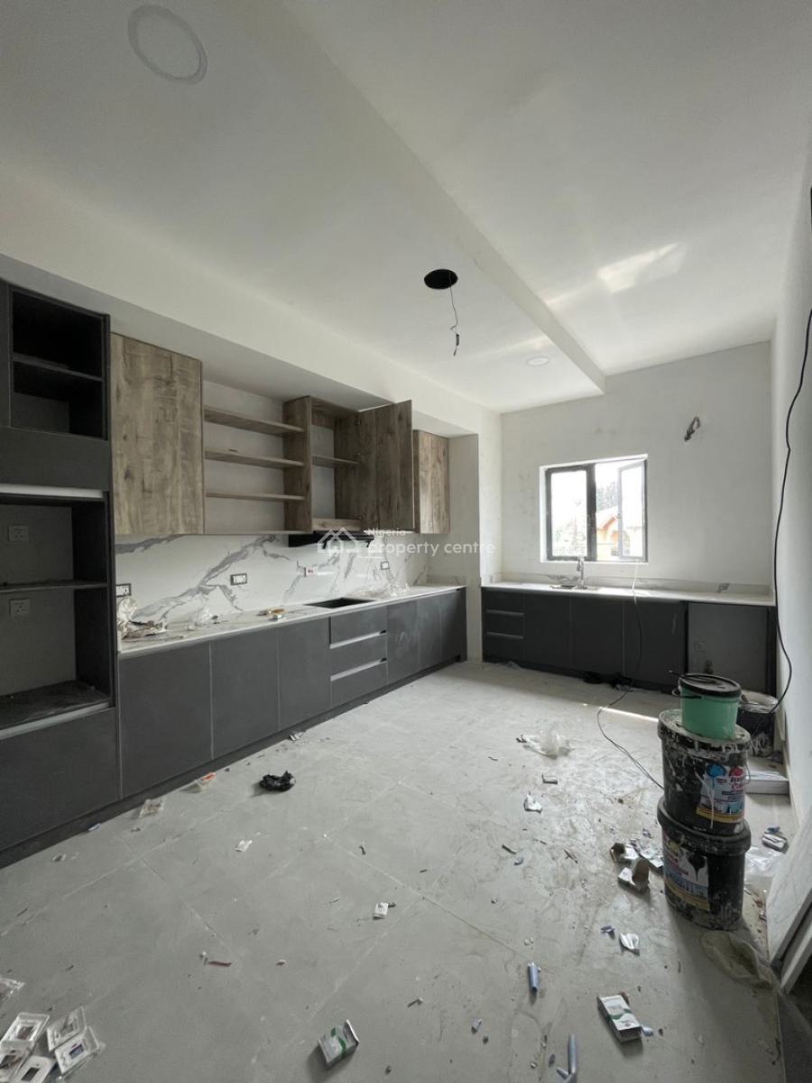 Aesthetically Pleasing 3 Bed Penthouse with Swimming Pool, Lekki Phase 1, Lagos, Lekki Phase 1, Lekki, Lagos, Block of Flats for Sale