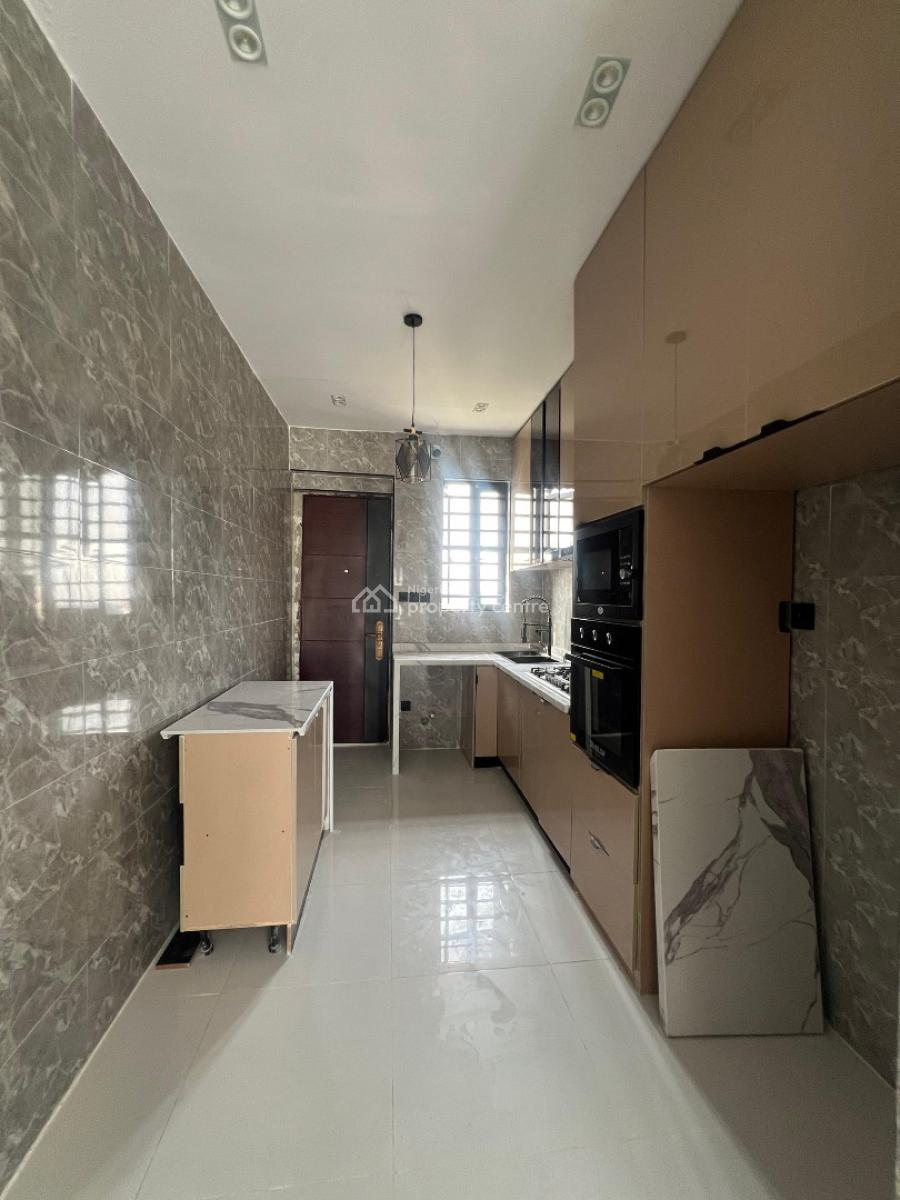 Luxury Well Built 2 Bedroom Apartment, Ologolo, Lekki, Lagos, Flat / Apartment for Sale