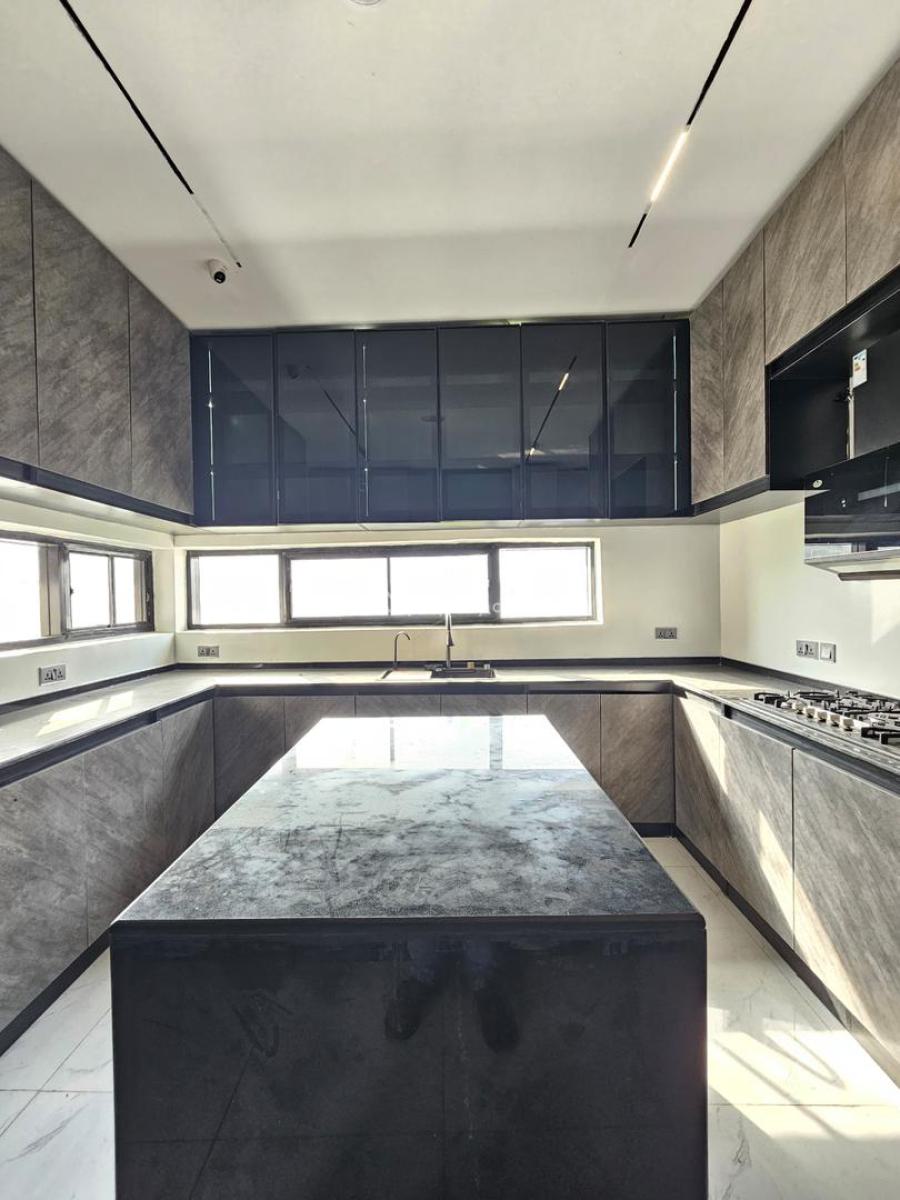 Luxury Spacious 5 Bedroom Fully Detached Duplex with Bq, Swimming Pool, Lekki Phase 1, Lekki, Lagos, Detached Duplex for Sale