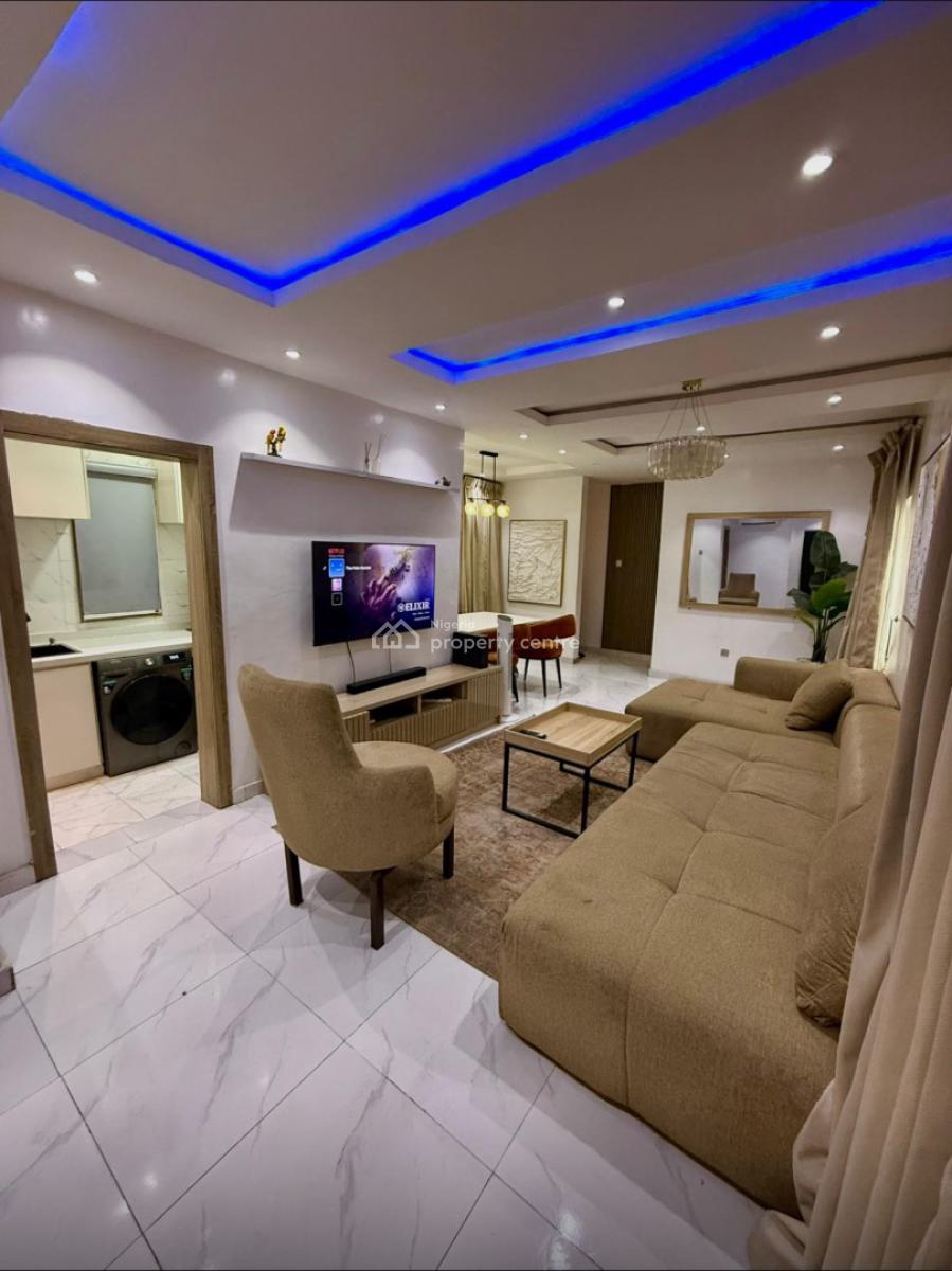 2 Bedrooms, Alagomeji, Yaba, Lagos, Flat / Apartment Short Let