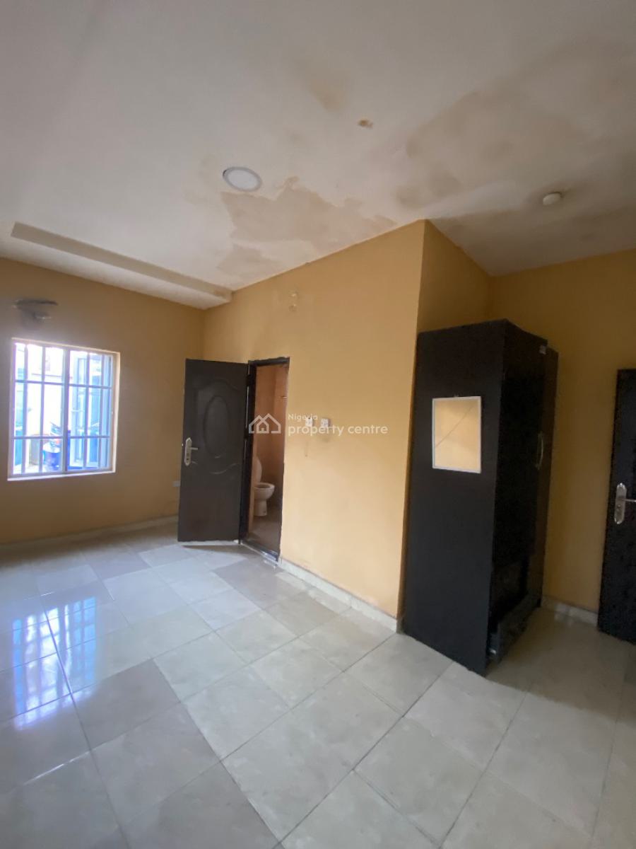 Ground Floor 2bedroom Flat, Gated Estate By Blenco Supermarket, Sangotedo, Ajah, Lagos, Flat / Apartment for Rent