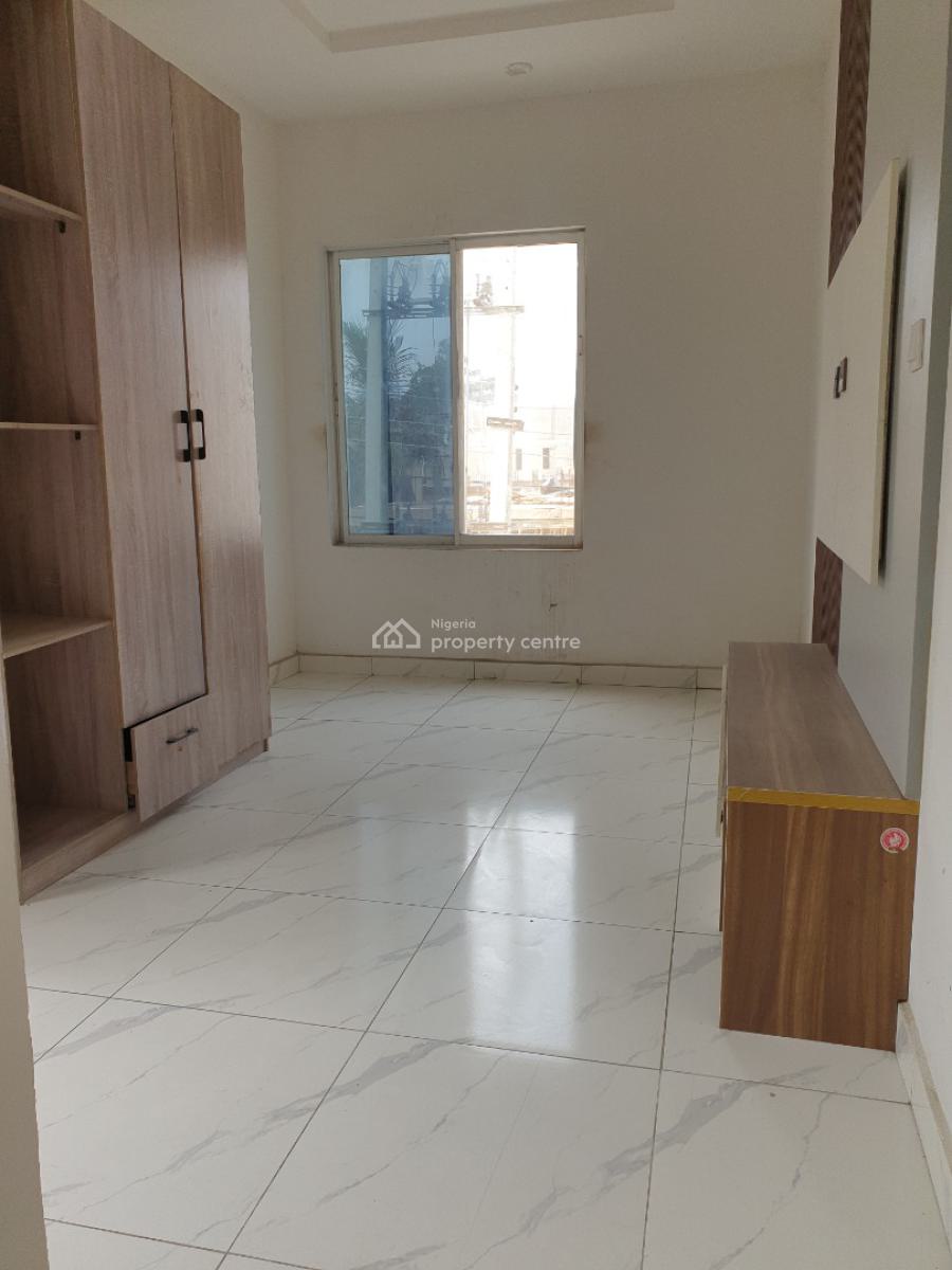 Spacious Service 2bedroom with Open Plan Kitchen, Ilasan Lekki, Lekki, Lagos, Flat / Apartment for Rent