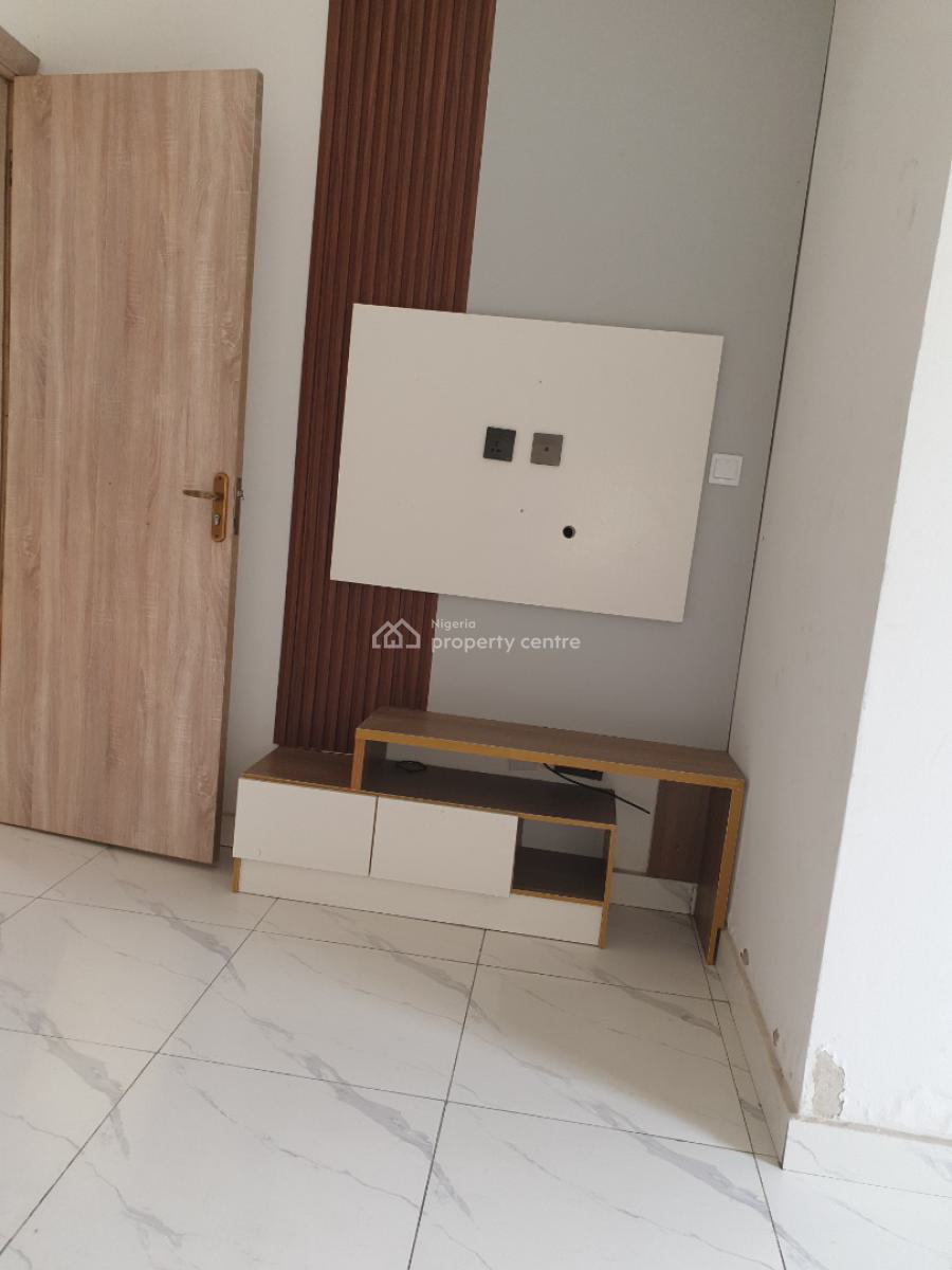 Spacious Service 2bedroom with Open Plan Kitchen, Ilasan Lekki, Lekki, Lagos, Flat / Apartment for Rent
