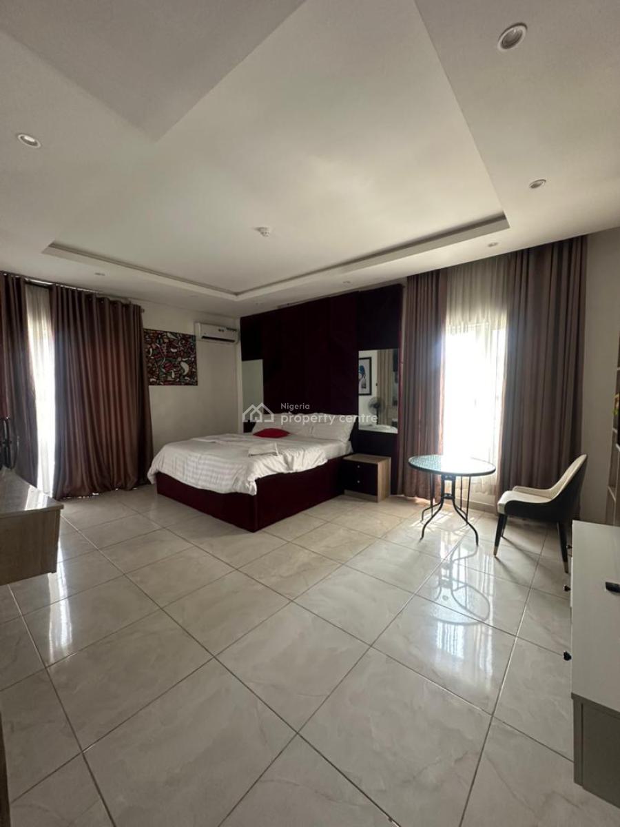 Modern 3-bedroom Apartment with Bq and Pool, Lekki, Lekki Phase 1, Lekki, Lagos, Flat / Apartment for Rent