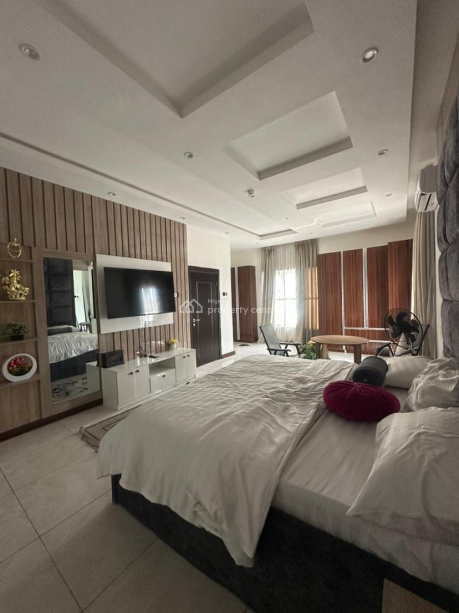 Modern 3-bedroom Apartment with Bq and Pool, Lekki, Lekki Phase 1, Lekki, Lagos, Flat / Apartment for Rent