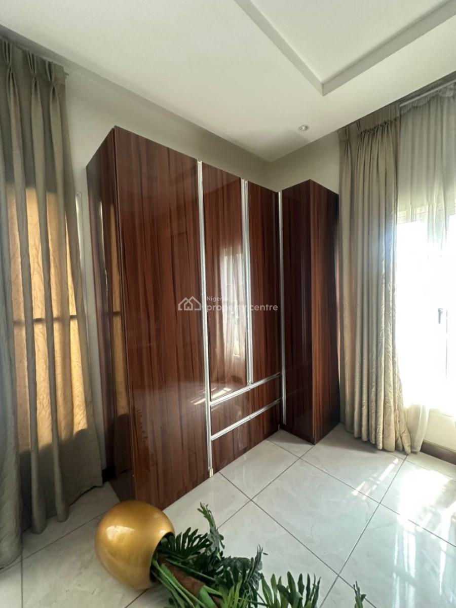 Modern 3-bedroom Apartment with Bq and Pool, Lekki, Lekki Phase 1, Lekki, Lagos, Flat / Apartment for Rent