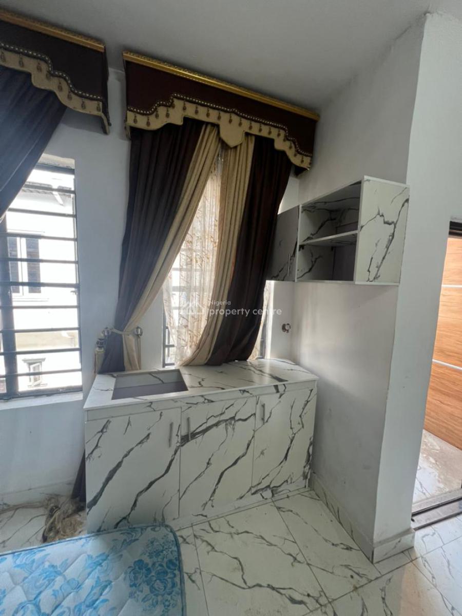 Brand New Spacious Fully Serviced Masters Bedroom, Ikota Gra, Ikota, Lekki, Lagos, Flat / Apartment for Rent