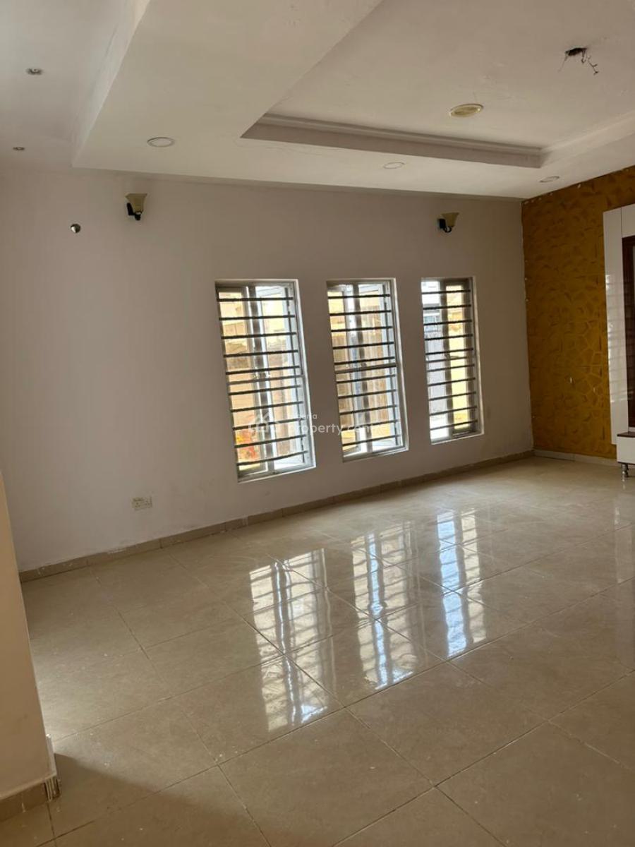 Luxury Big Studio Apartment with a Fully Fitted Kitchen, Chevron Alternative, Lekki, Lagos, Self Contain (single Rooms) for Rent