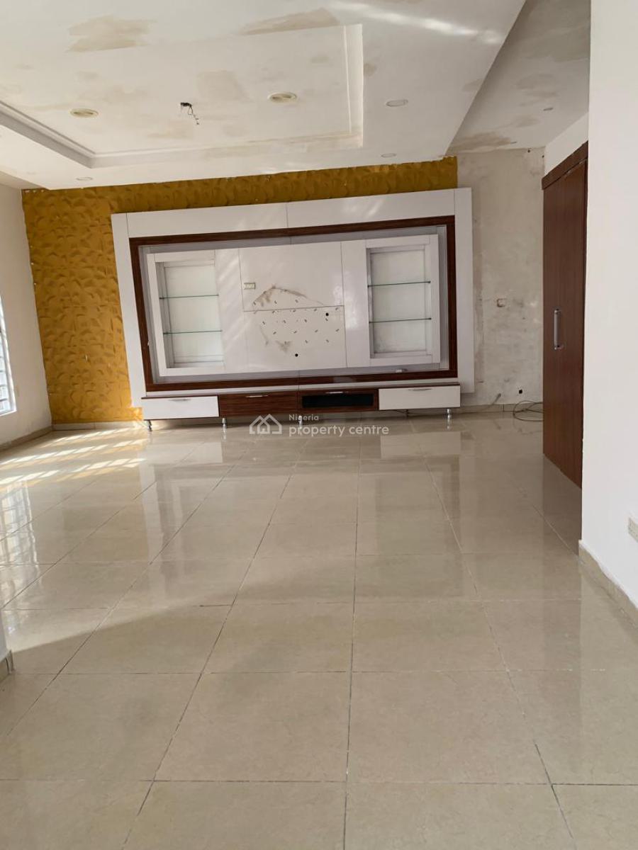 Luxury Big Studio Apartment with a Fully Fitted Kitchen, Chevron Alternative, Lekki, Lagos, Self Contain (single Rooms) for Rent