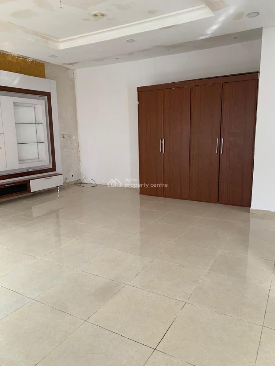 Luxury Big Studio Apartment with a Fully Fitted Kitchen, Chevron Alternative, Lekki, Lagos, Self Contain (single Rooms) for Rent