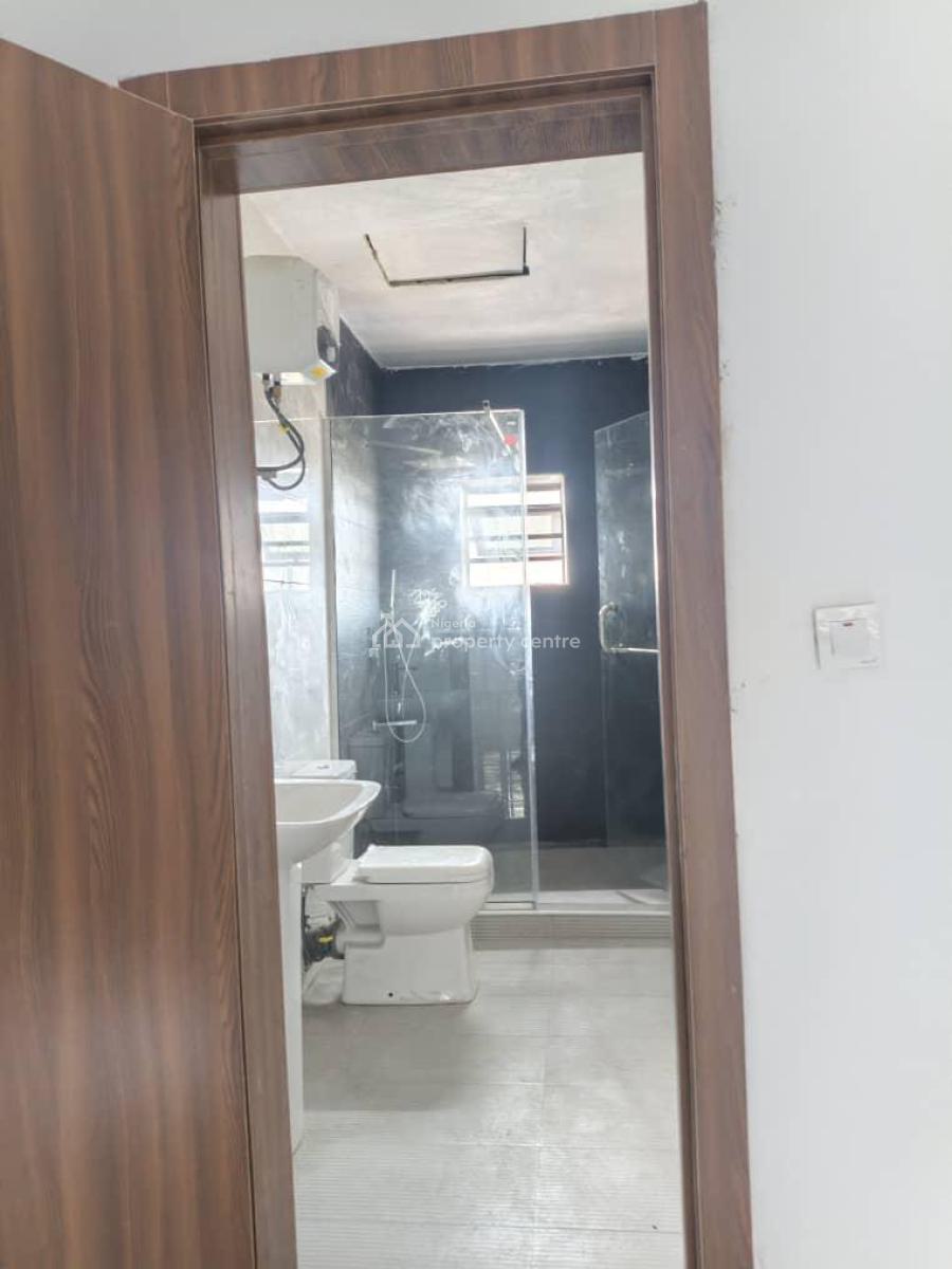 2 Bedroom Terrace Duplex, Off Admiralty, Lekki Phase 1, Lekki, Lagos, Flat / Apartment for Rent