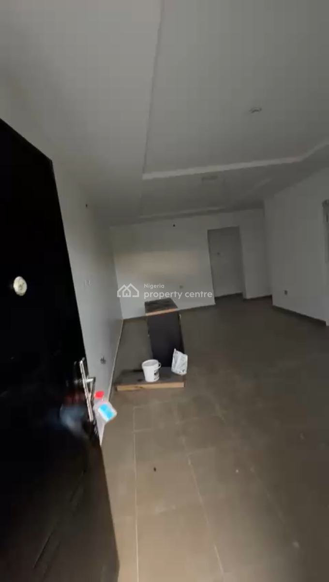 Spacious 2bedroom Apartment in Oworoshoki, Prince Idris Street, Oworoshoki, Oworonshoki, Shomolu, Lagos, Flat / Apartment for Rent