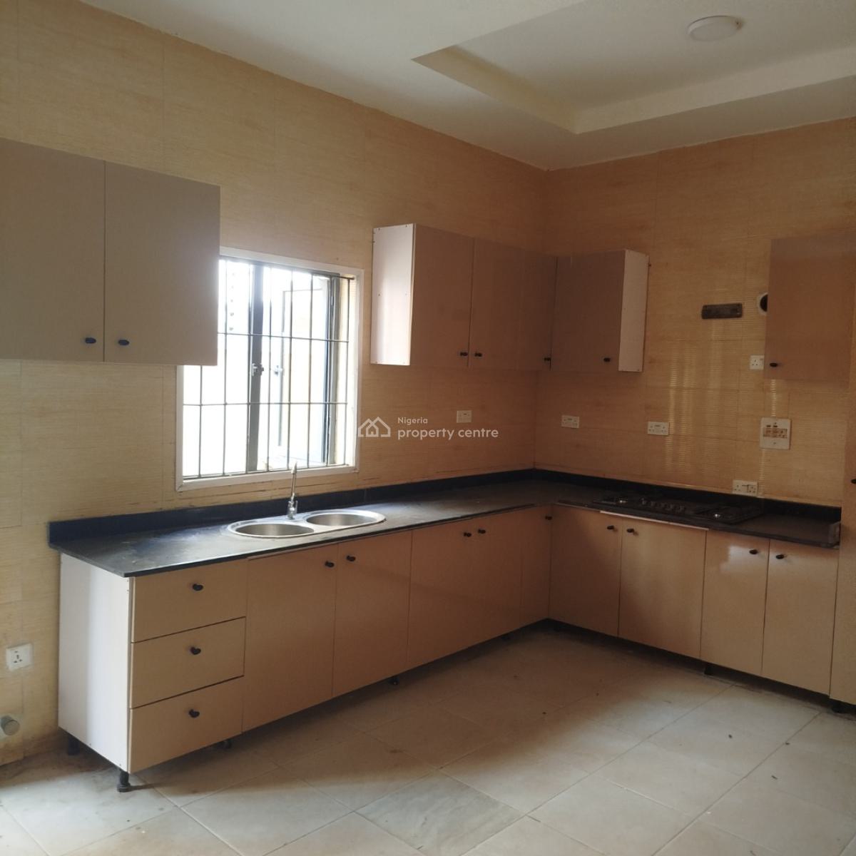 Fantastic 4 Bedroom Fully Detached Duplex with Bq, Chevron Drive, Lekki Expressway, Lekki, Lagos, Detached Duplex for Rent