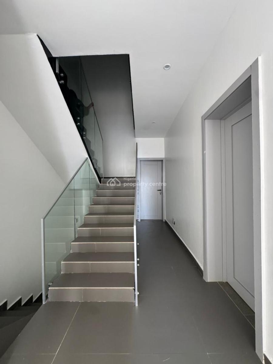 Affordable 4-bedroom Semi-detached Duplex with Gym, Pool, and Bq, Victoria Island (vi), Lagos, Semi-detached Duplex for Sale