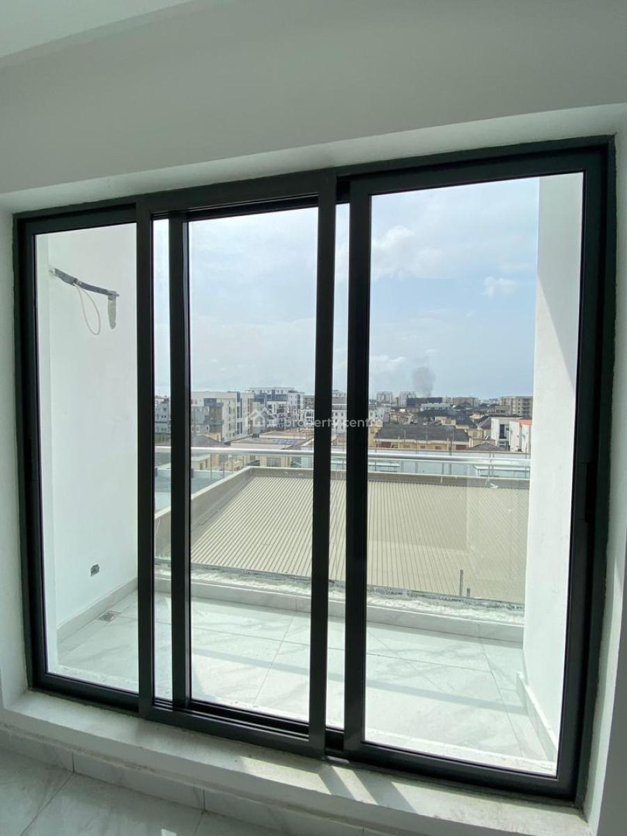 Spacious 3-bedroom Apartment with Swimming Pool, Lekki Phase 1, Lekki, Lagos, Flat / Apartment for Sale