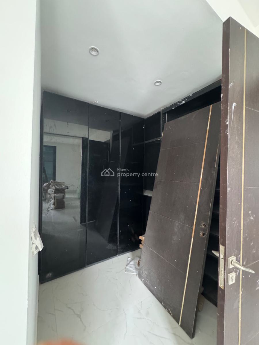 Luxury Living Redefined  4-bedroom Terraces & Maisonettes  with Bq, Ikoyi Lagos, Ikoyi, Lagos, Terraced Duplex for Rent