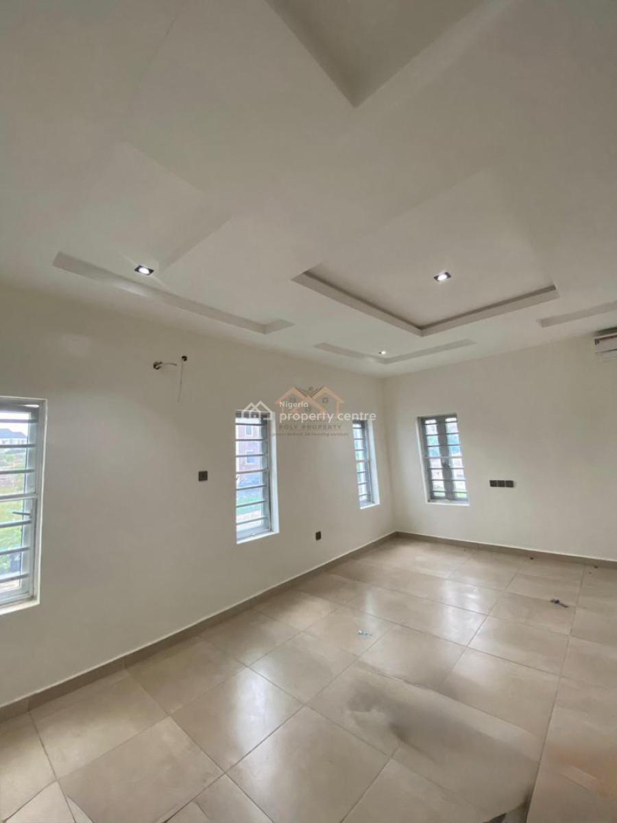 Semi-detached 4-bedroom Duplex + 1 Room and Parlour Bq, Location: Engr. Lere Adigun Gra,ibadan., Ibadan, Oyo, House for Sale