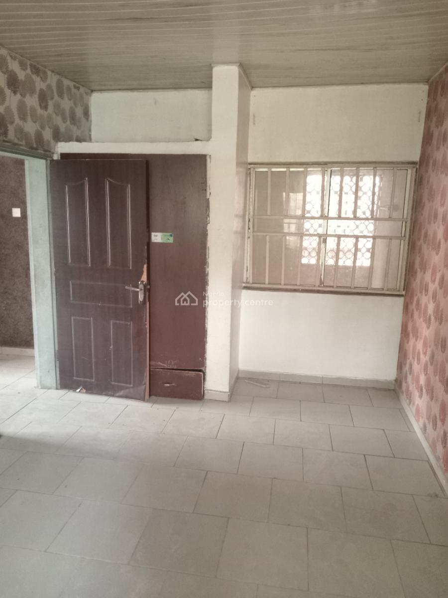 a Good Spacious 1-bedroom Flat., Kado District Abuja, Kado, Abuja, Mini Flat (room and Parlour) for Rent