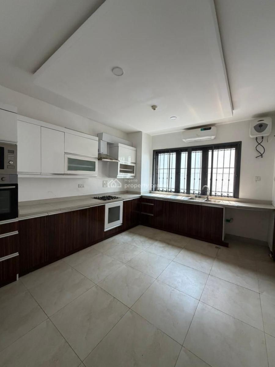 Secure & Serene: 4-bedroom Terrace in Prime Location, Banana Island, Banana Island, Ikoyi, Lagos, Terraced Duplex for Rent