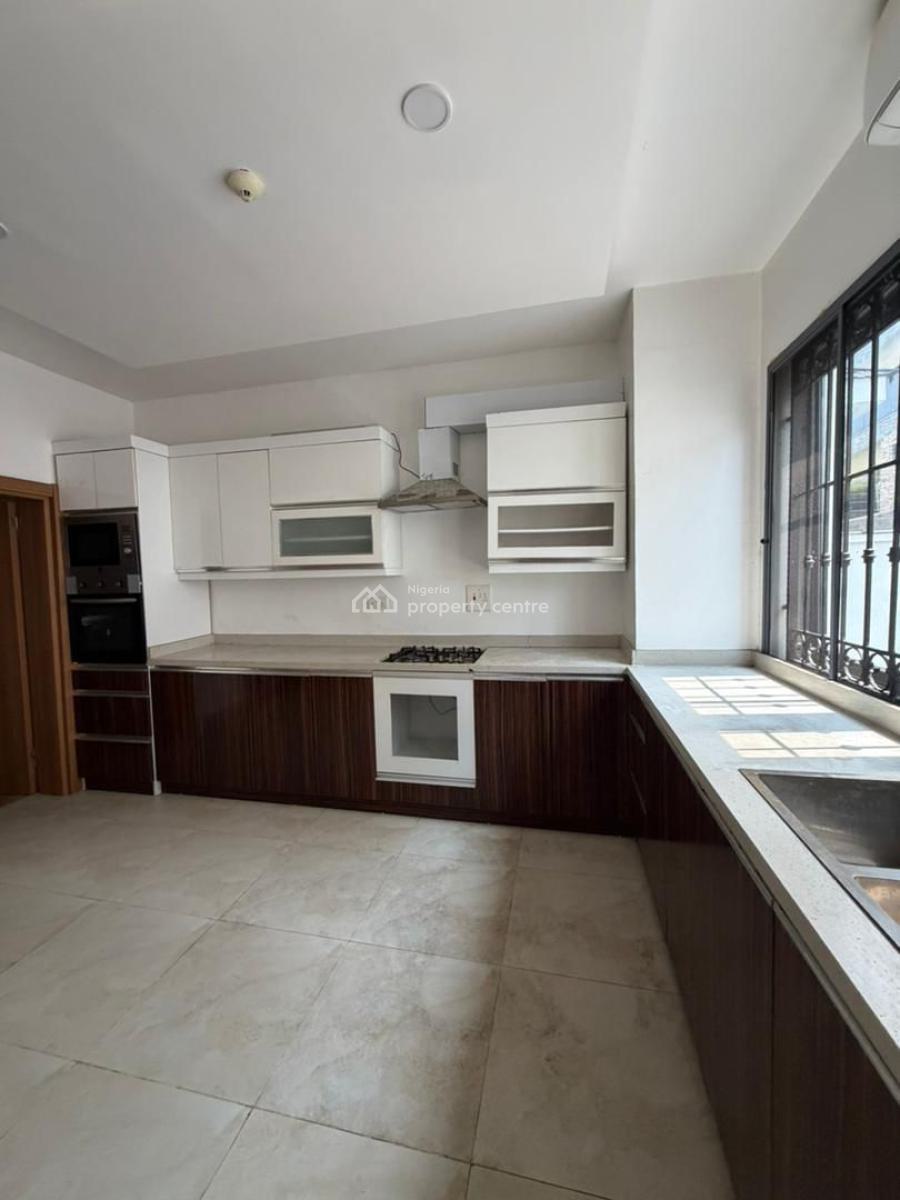 Secure & Serene: 4-bedroom Terrace in Prime Location, Banana Island, Banana Island, Ikoyi, Lagos, Terraced Duplex for Rent