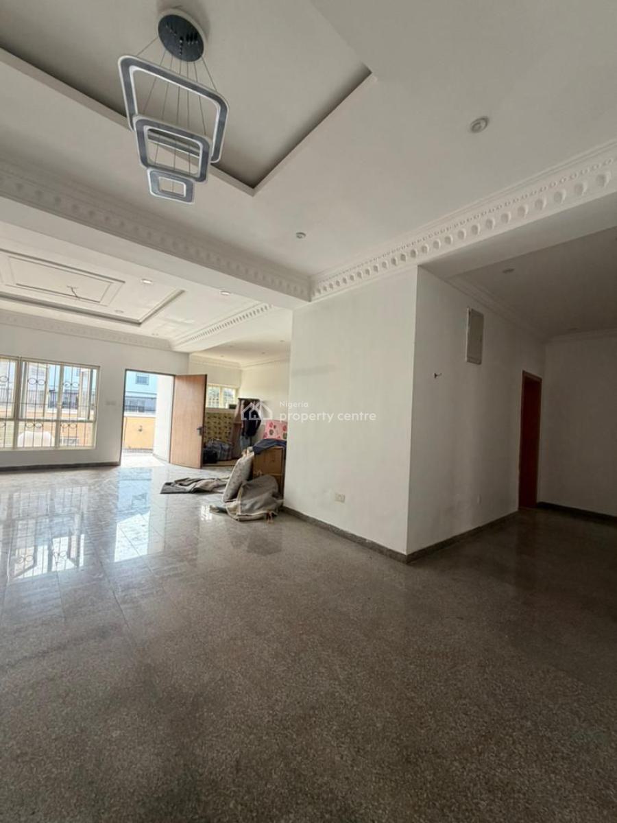 Ikoyis Hidden Gem: 3-bedroom Apartment with Modern Amenities, Banana Island, Ikoyi, Lagos, Flat / Apartment for Rent
