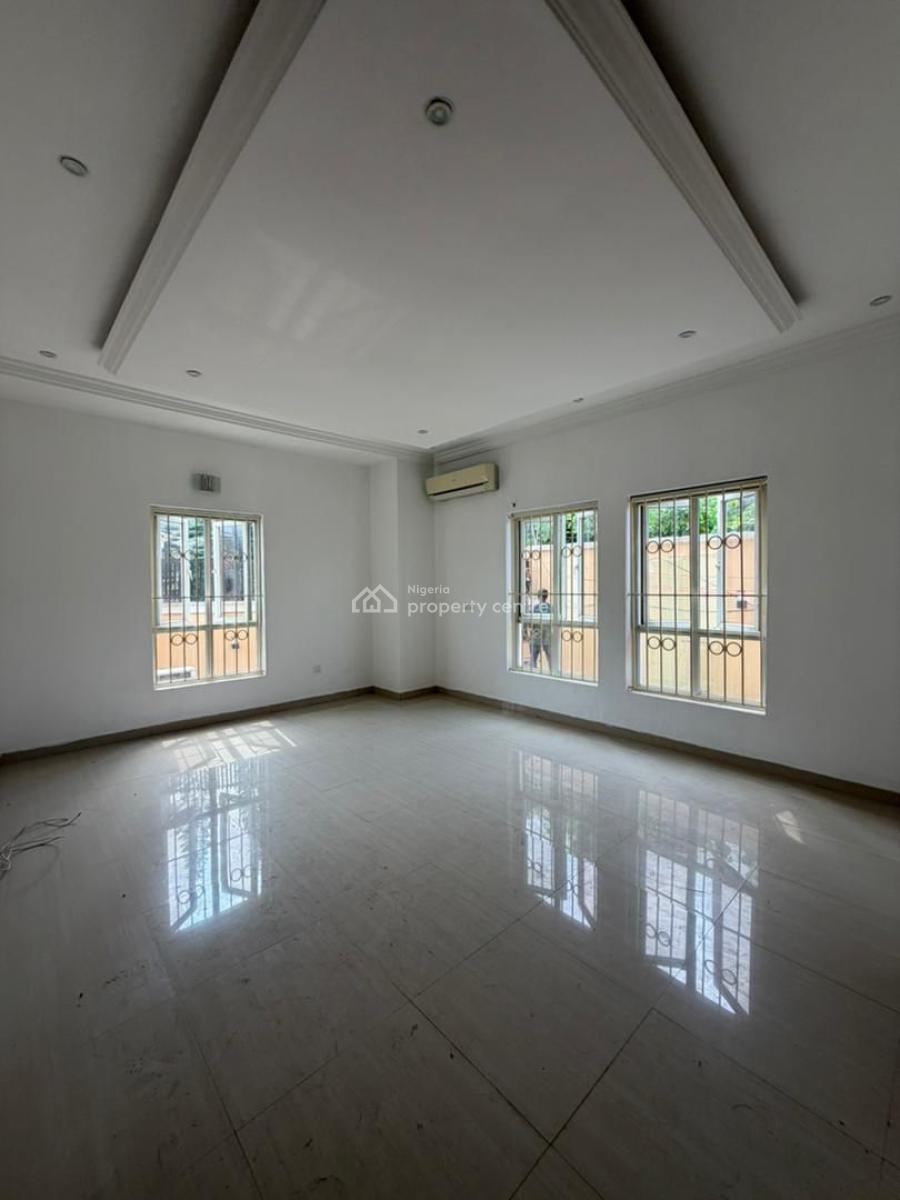Ikoyis Hidden Gem: 3-bedroom Apartment with Modern Amenities, Banana Island, Ikoyi, Lagos, Flat / Apartment for Rent