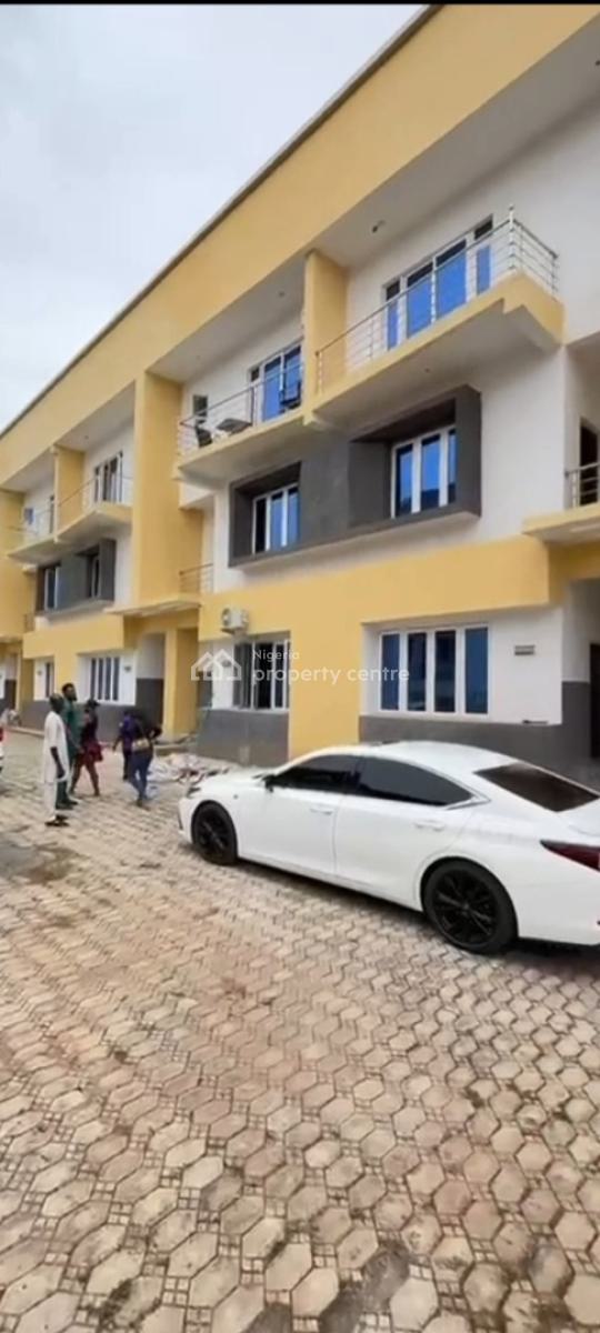 a Brand New 4bedroom Terrace Duplex + 1bq, After Coza Church ( Video of The House Is Attached), Guzape District, Abuja, Terraced Duplex for Rent