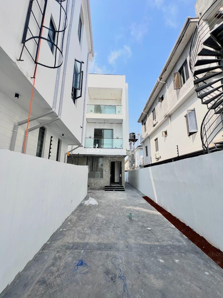 Luxury 5-bedroom Detached House with Boys Quarters, Cinema, and Pool, Lekki Phase 1, Lekki, Lagos, Detached Duplex for Sale