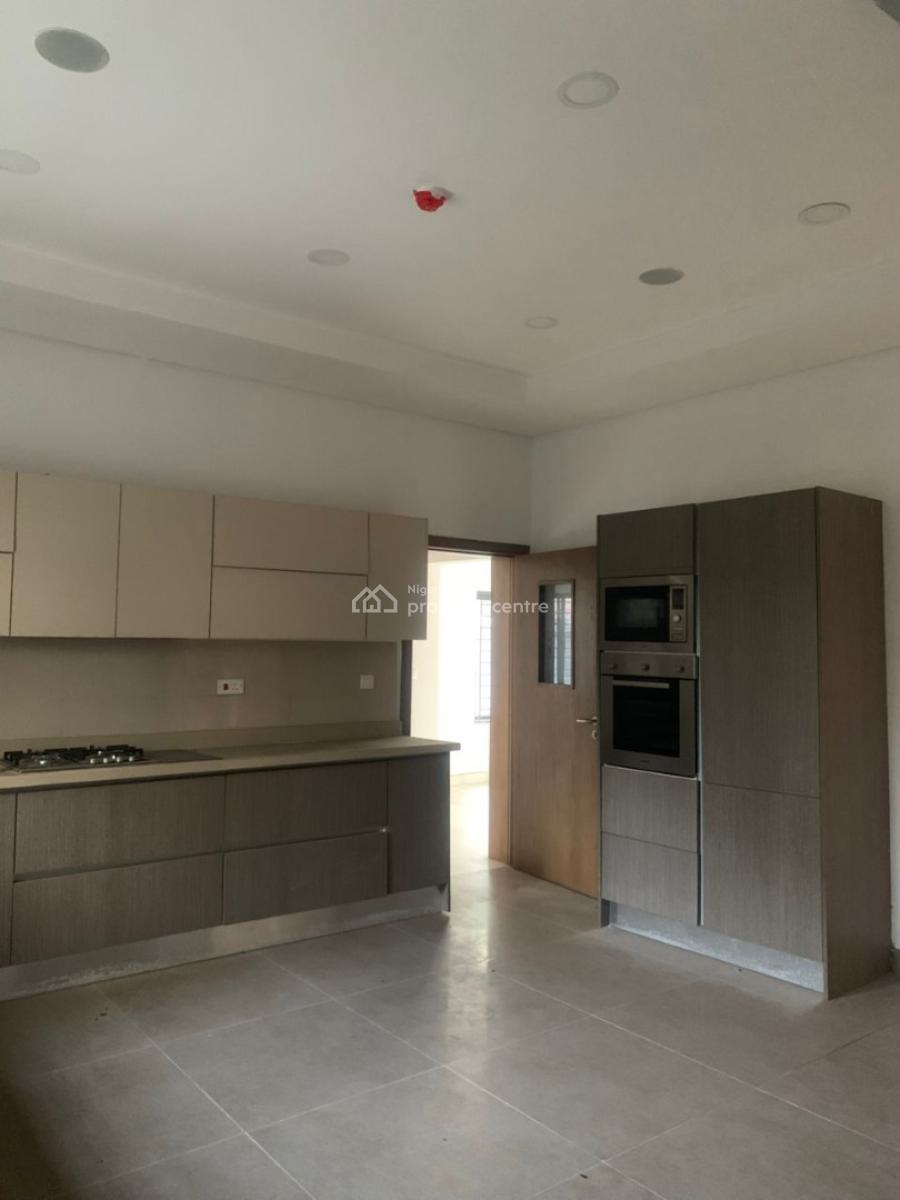 Spacious 5 Bedroom Semi Detached Duplex with Bq, Lekki, Lekki Phase 1, Lekki, Lagos, House for Rent
