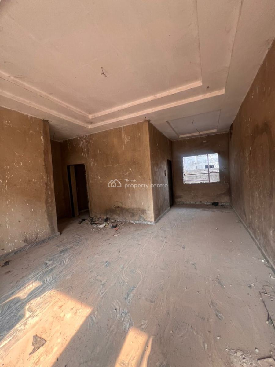 Well Built 2 Bedroom Apartment, Dakibiyu, Jabi, Abuja, Block of Flats for Sale