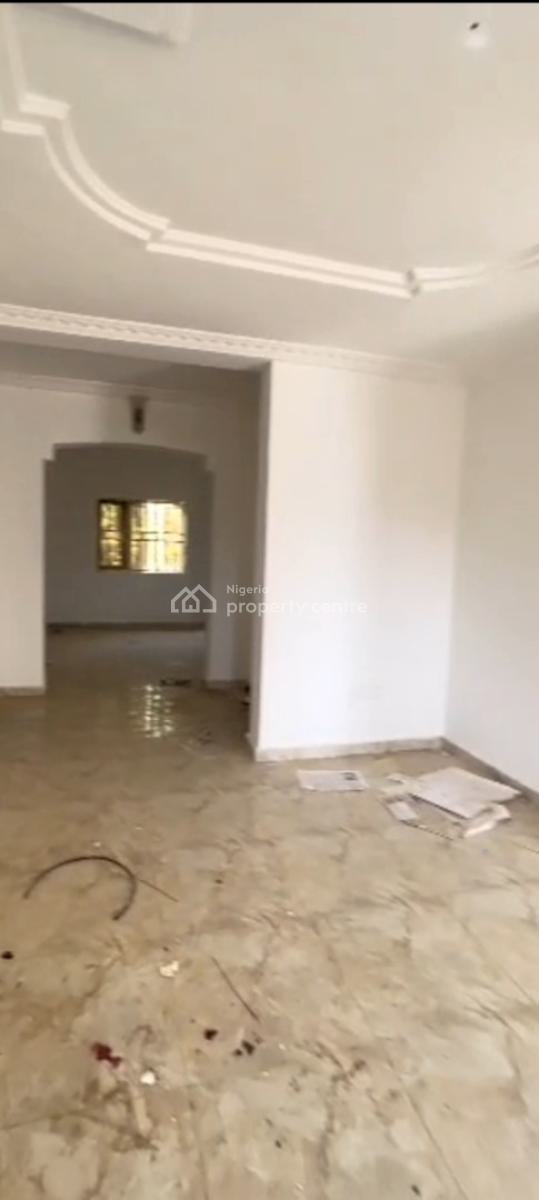 a Very Good Spacious 2bedroom Flat, Inside an Estate., Gaduwa, Abuja, Flat / Apartment for Rent
