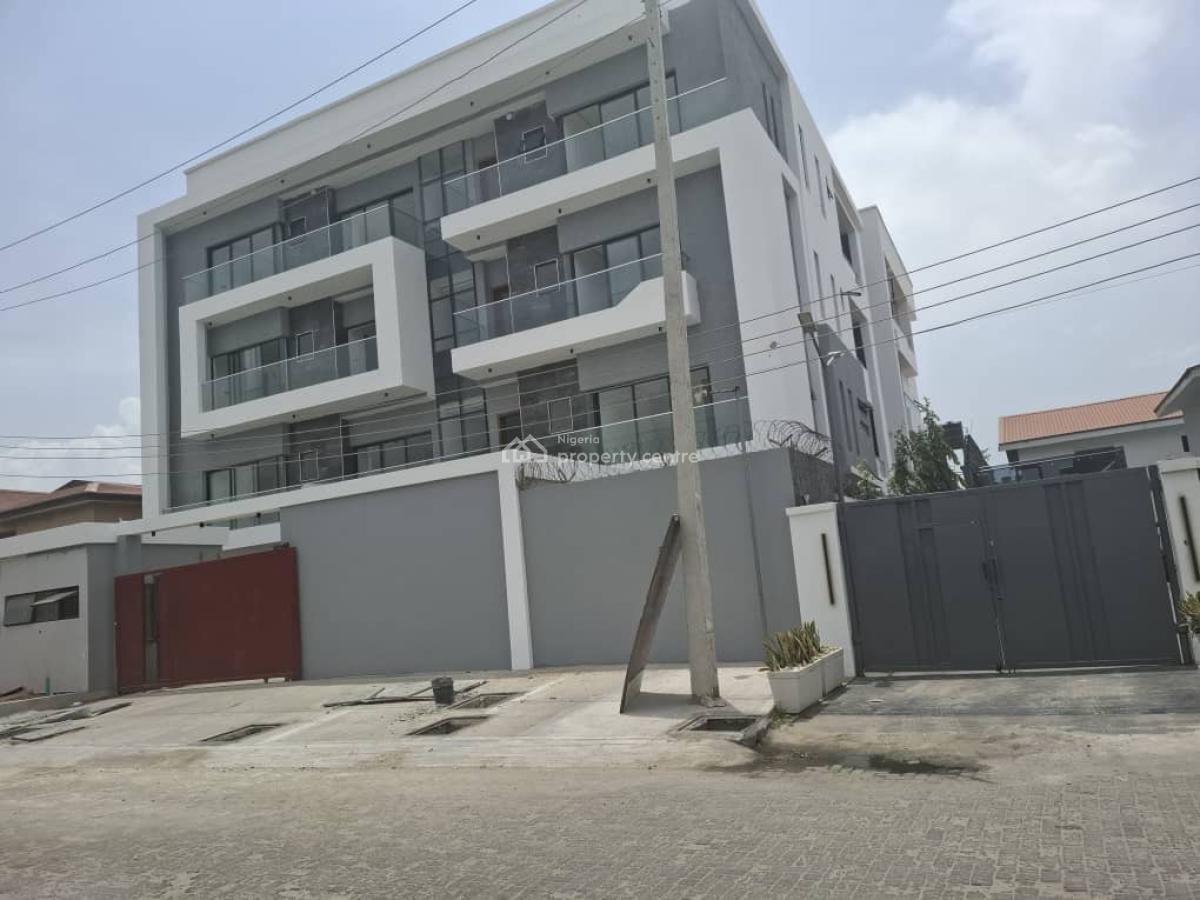2 Bedrooms Luxury Furnished Apartment, Giro Edomite Street, By Rosemore School, Lekki Phase 1, Lekki, Lagos, Flat / Apartment for Rent