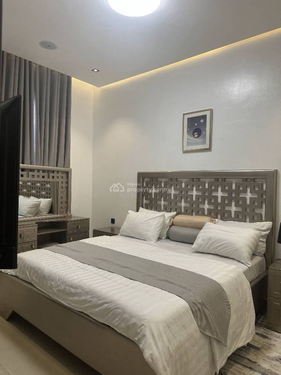 2 Bedrooms Luxury Furnished Apartment, Giro Edomite Street, By Rosemore School, Lekki Phase 1, Lekki, Lagos, Flat / Apartment for Rent