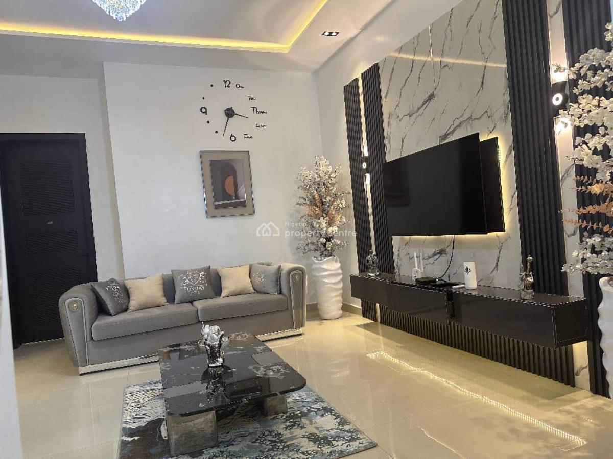 2 Bedrooms Luxury Furnished Apartment, Giro Edomite Street, By Rosemore School, Lekki Phase 1, Lekki, Lagos, Flat / Apartment for Rent