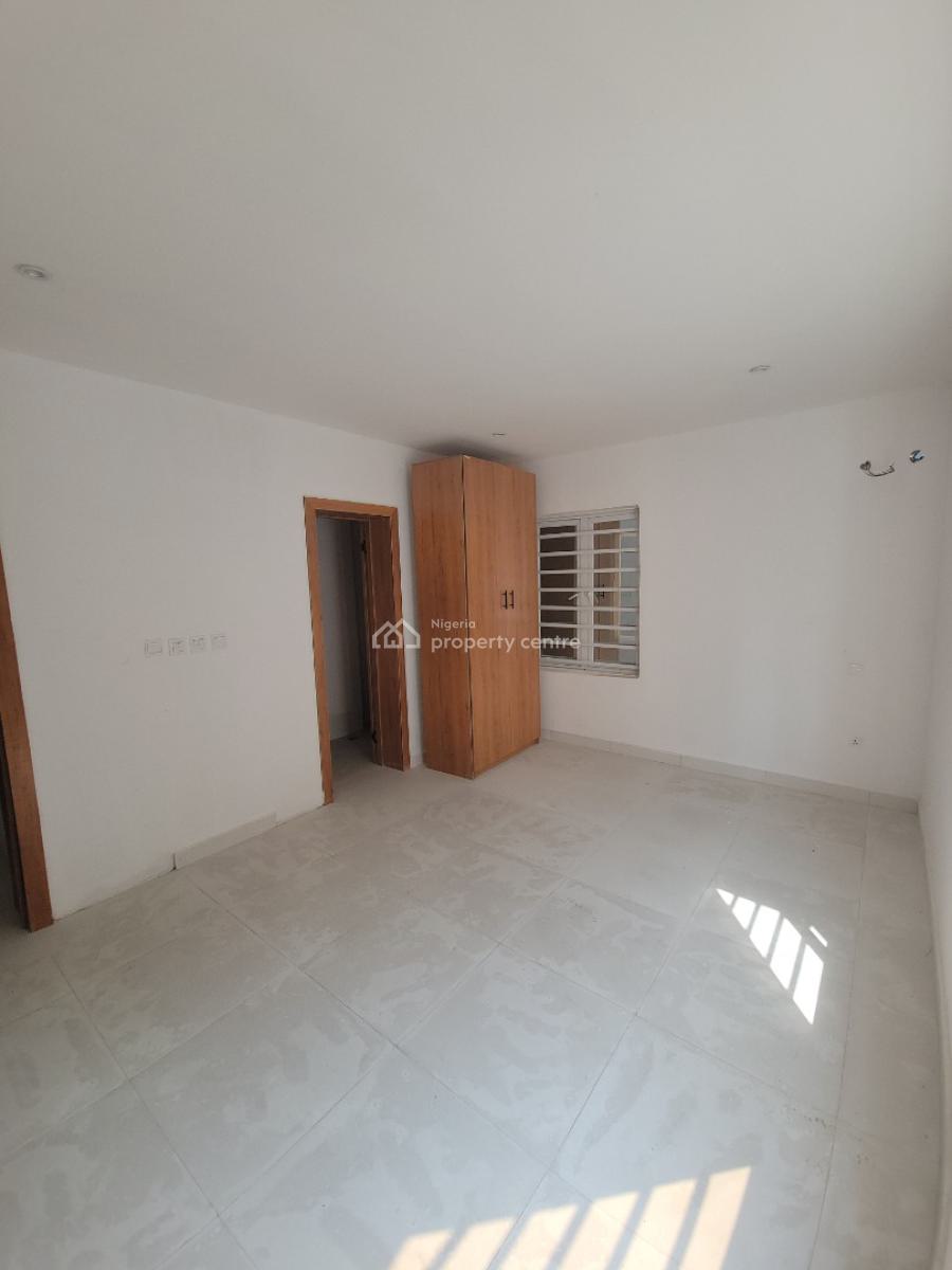 Newly Built Spacious 2bedroom Flat in Lekki Phase 1 Lagos, Lekki Phase 1, Lekki, Lagos, Flat / Apartment for Rent