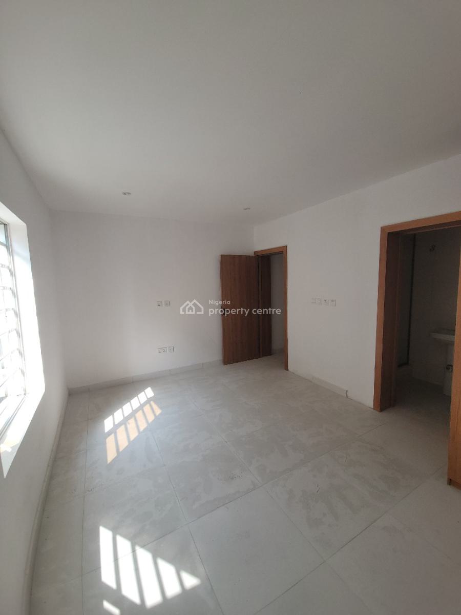 Newly Built Spacious 2bedroom Flat in Lekki Phase 1 Lagos, Lekki Phase 1, Lekki, Lagos, Flat / Apartment for Rent