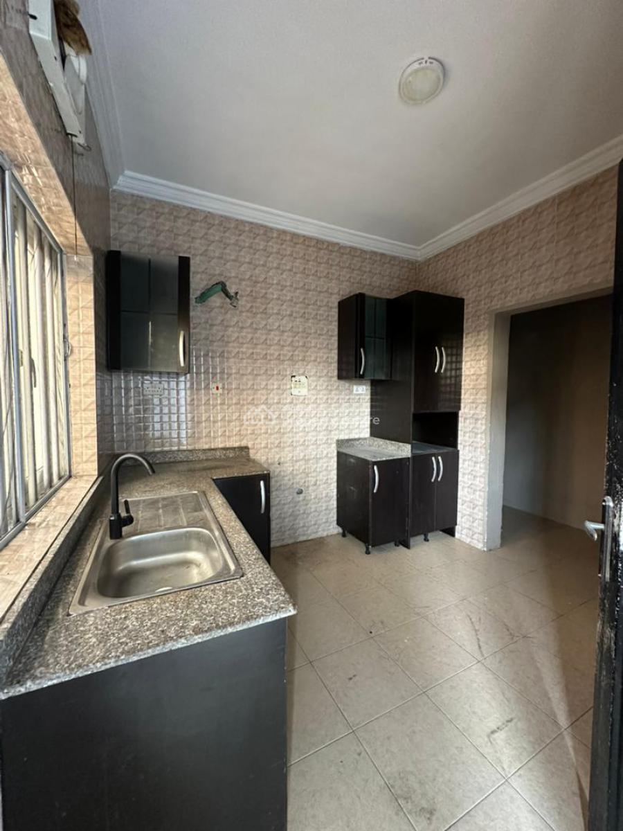 Well Mantaned 4 Bedrooms Terraced Duplex, Agungi, Lekki, Lagos, Terraced Duplex for Rent