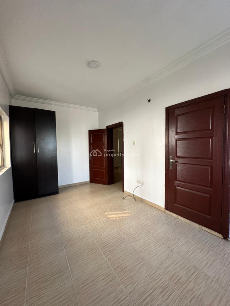 Well Mantaned 4 Bedrooms Terraced Duplex, Agungi, Lekki, Lagos, Terraced Duplex for Rent